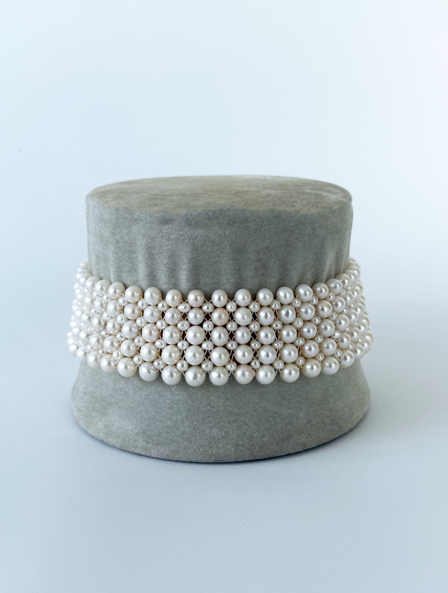 Pearl Woven Choker with Sliding Magnetic Clasp