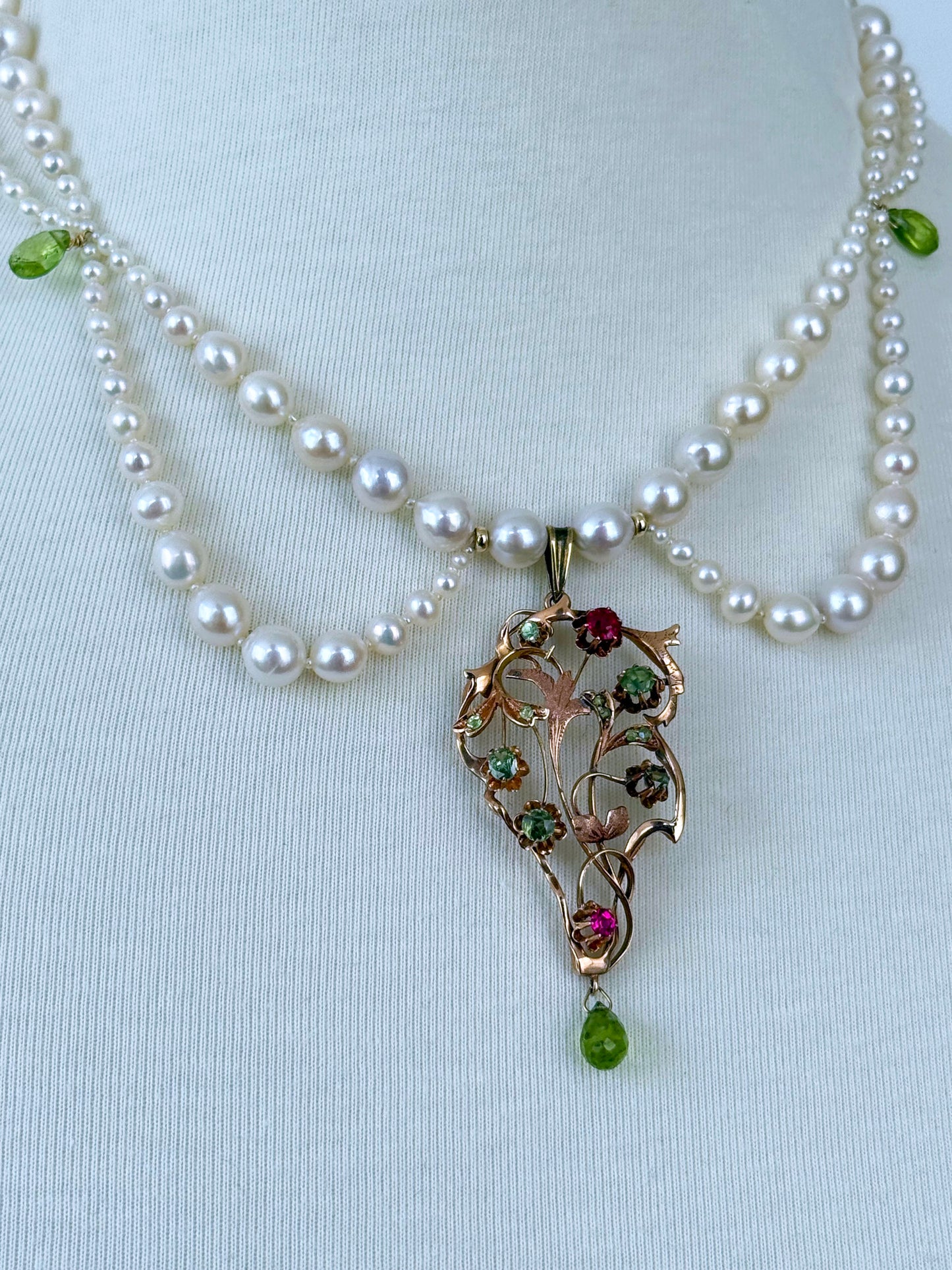 Gold & Semi Precious Centerpiece Pearl Draped Necklace