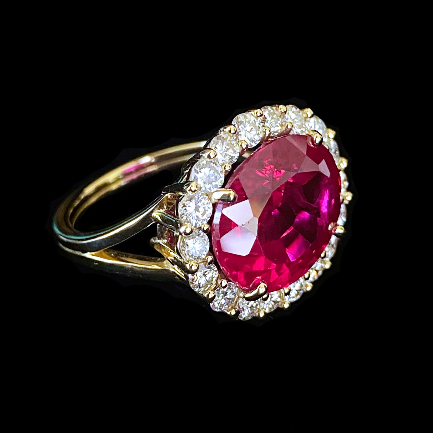 Ruby Ring with VS Diamonds & Solid 14k Yellow Gold