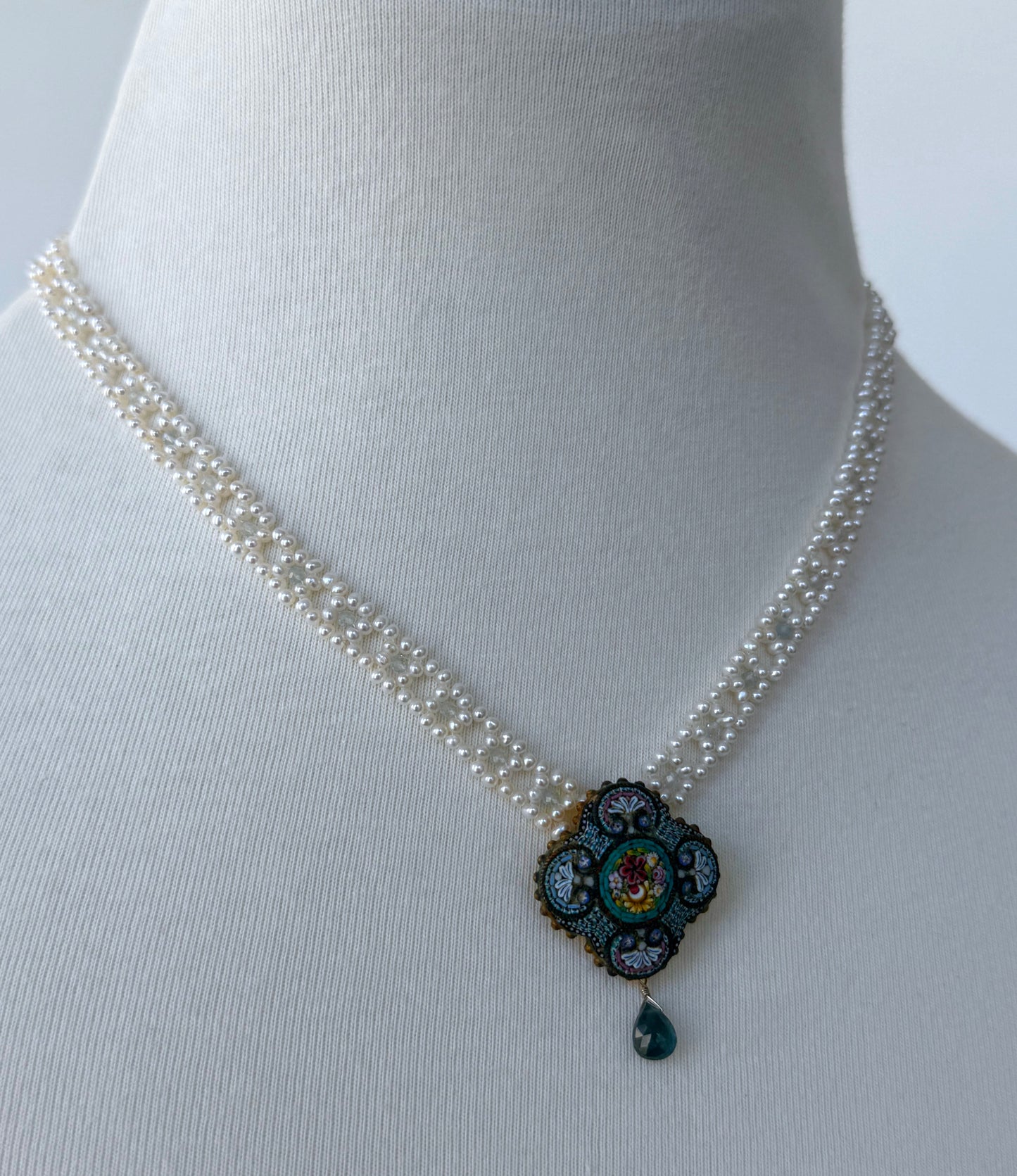 Natural Pearl Woven Necklace with Floral Mosaic Centerpiece & Gold Clasp