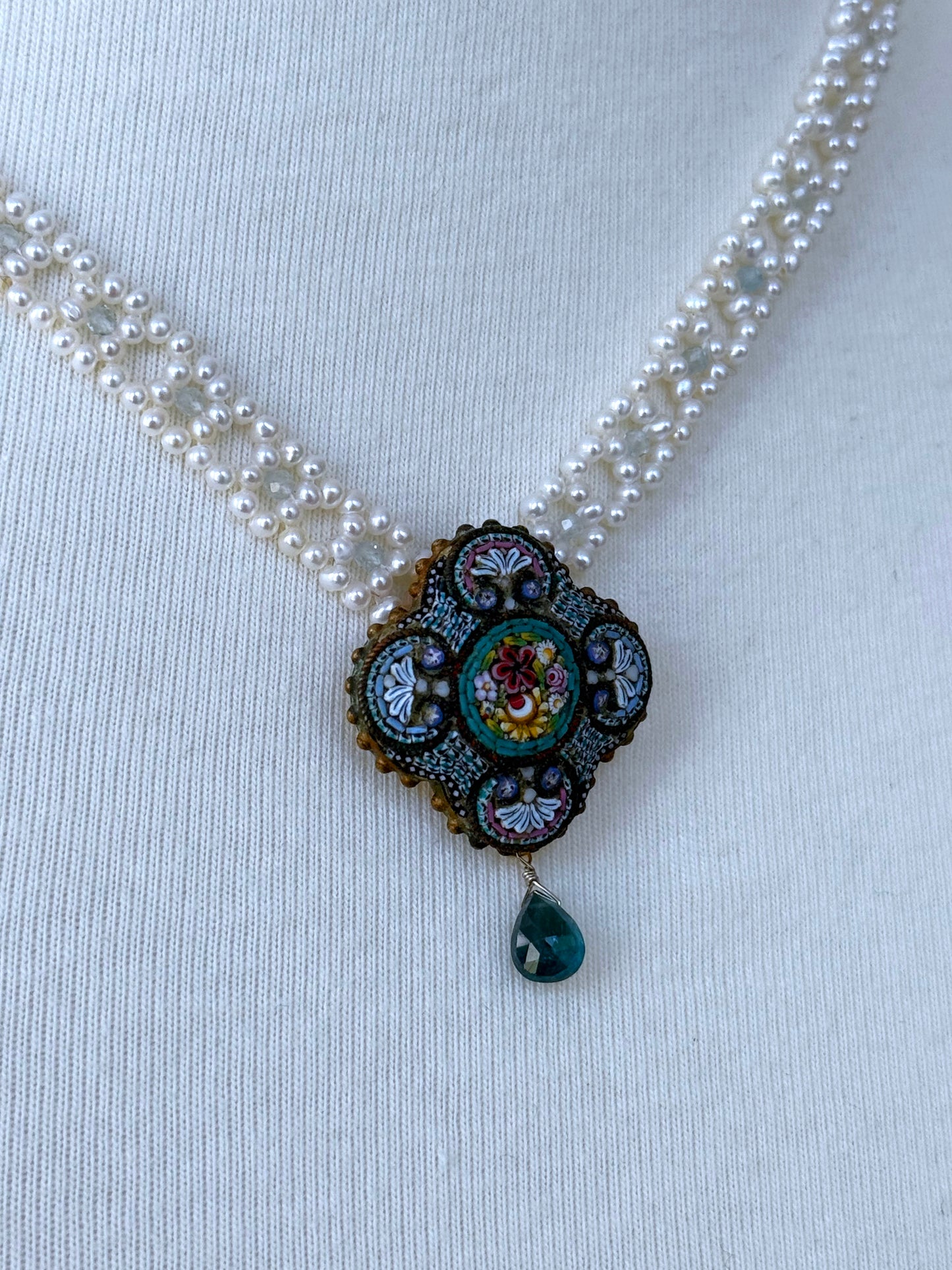 Natural Pearl Woven Necklace with Floral Mosaic Centerpiece & Gold Clasp