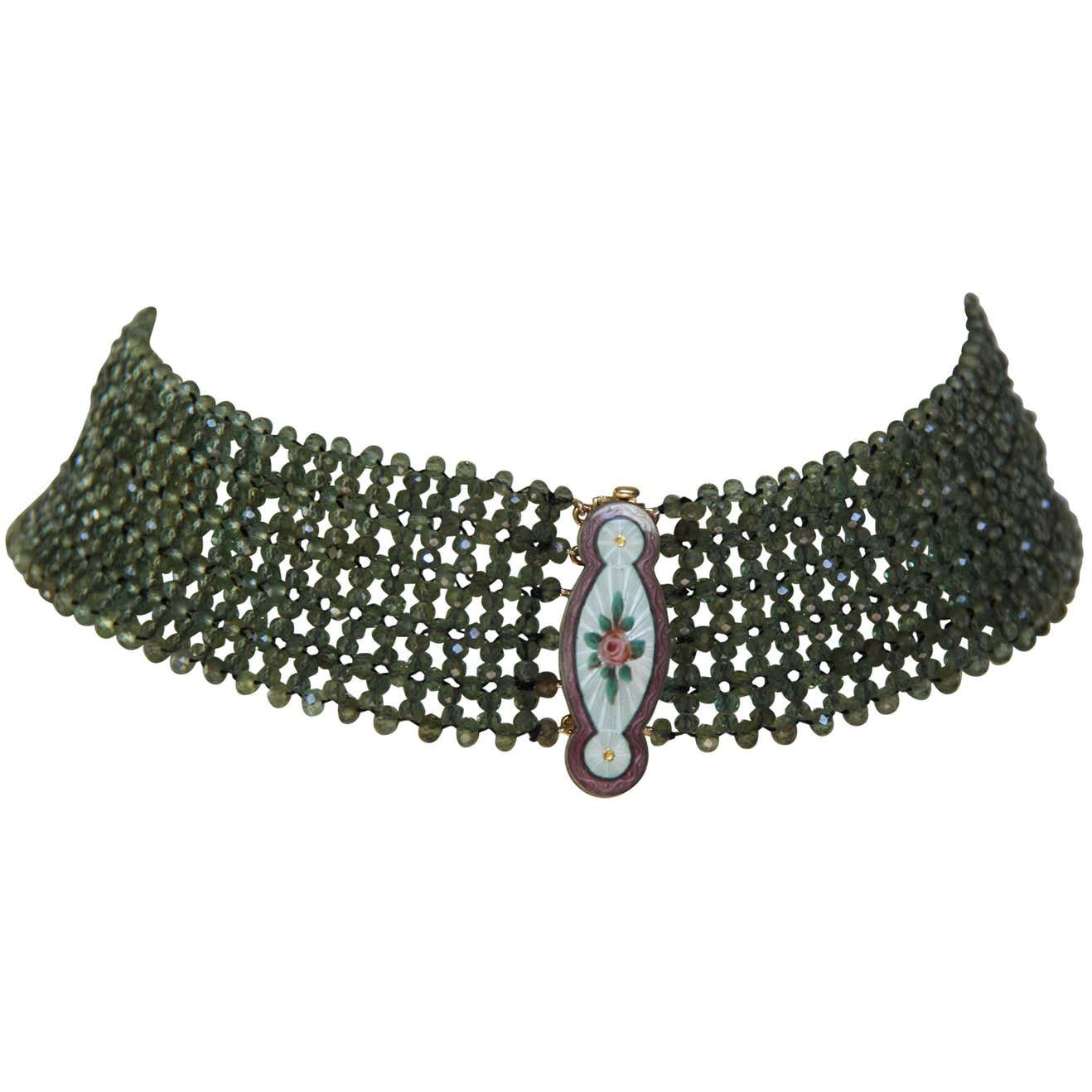 Green Apatite Choker Necklace with Silver vintage Enamel Clasp