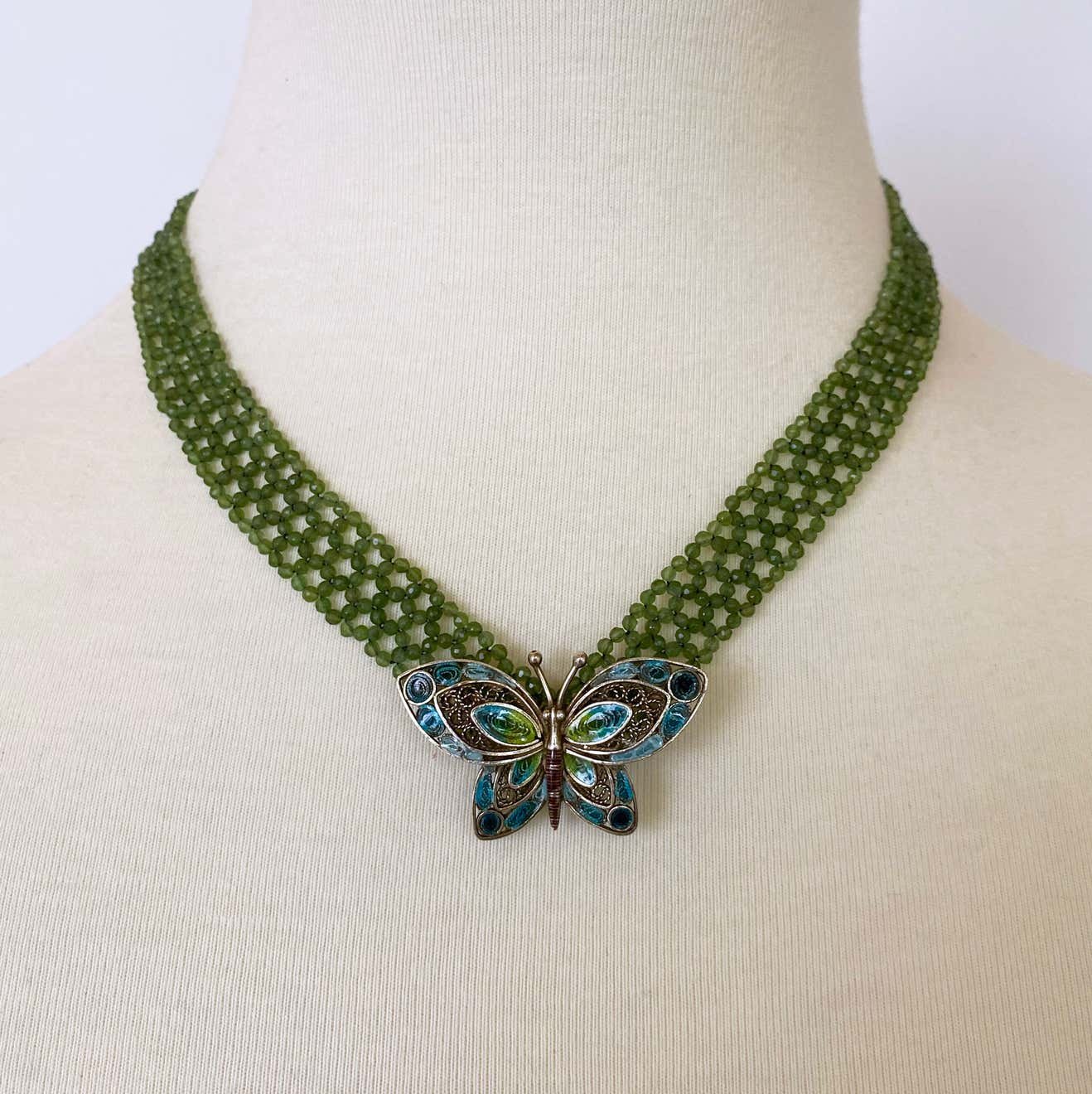 Woven Faceted Peridot Beaded Necklace with 14K Yellow Gold Clasp brooch