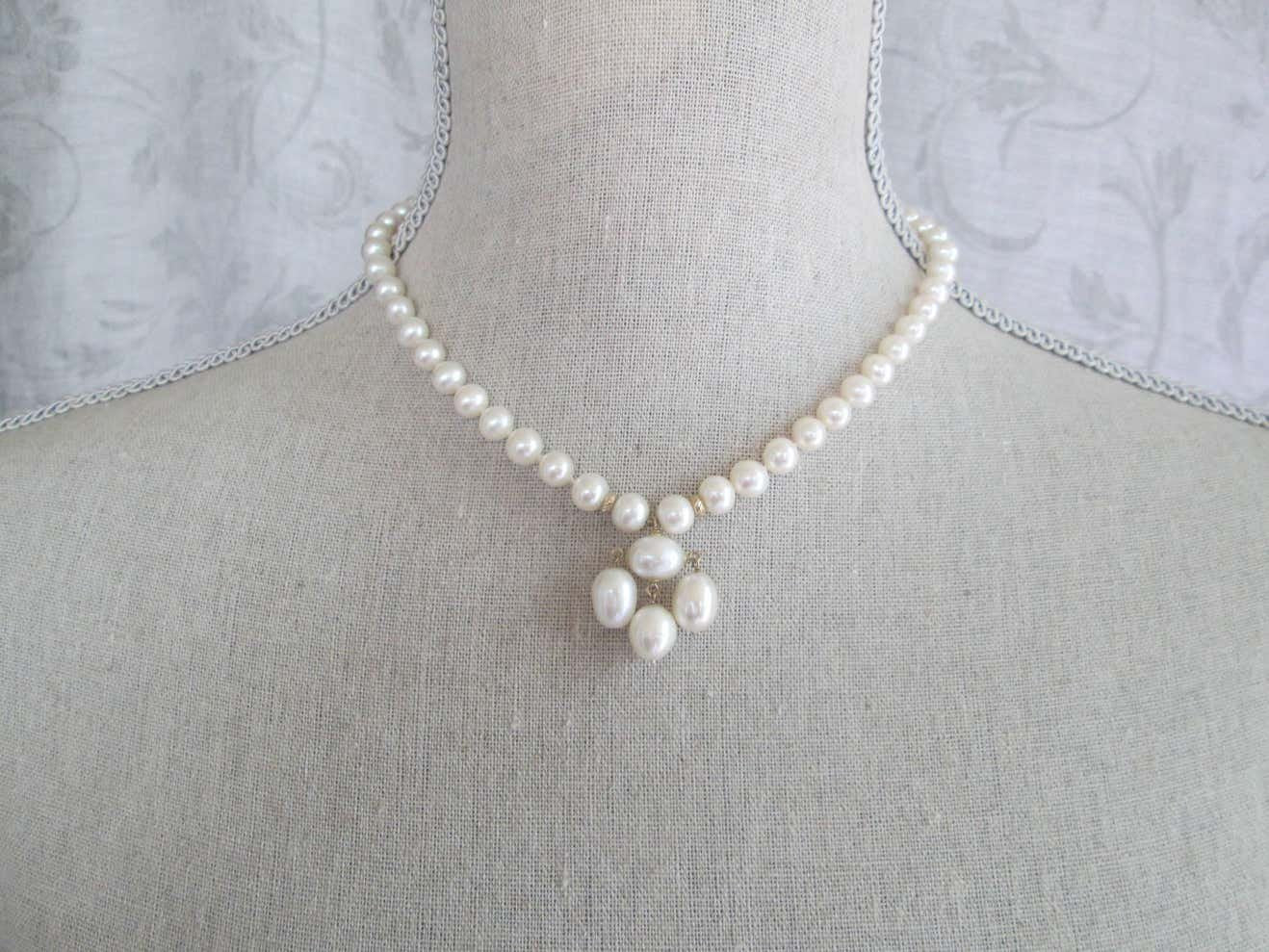 Pearl Necklace with Baroque Pearl Centerpiece & 14k Gold Clasp