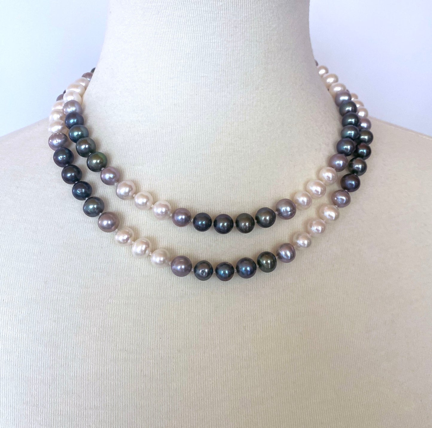 Ombre Pearl Strung Necklace with 14k Yellow Gold
