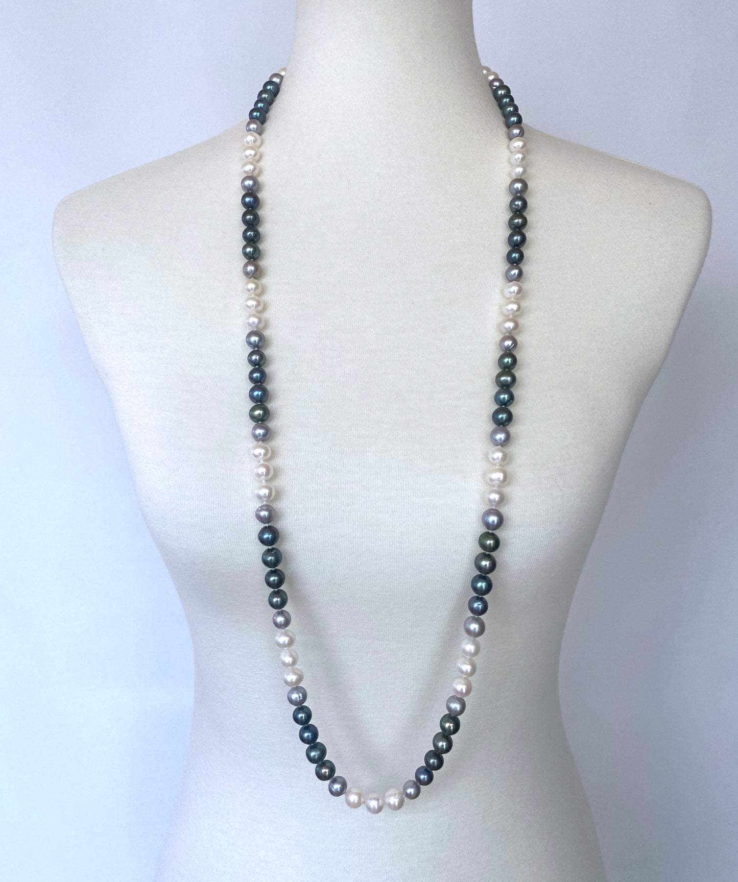 Ombre Pearl Strung Necklace with 14k Yellow Gold