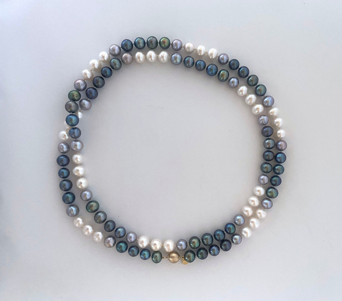 Ombre Pearl Strung Necklace with 14k Yellow Gold