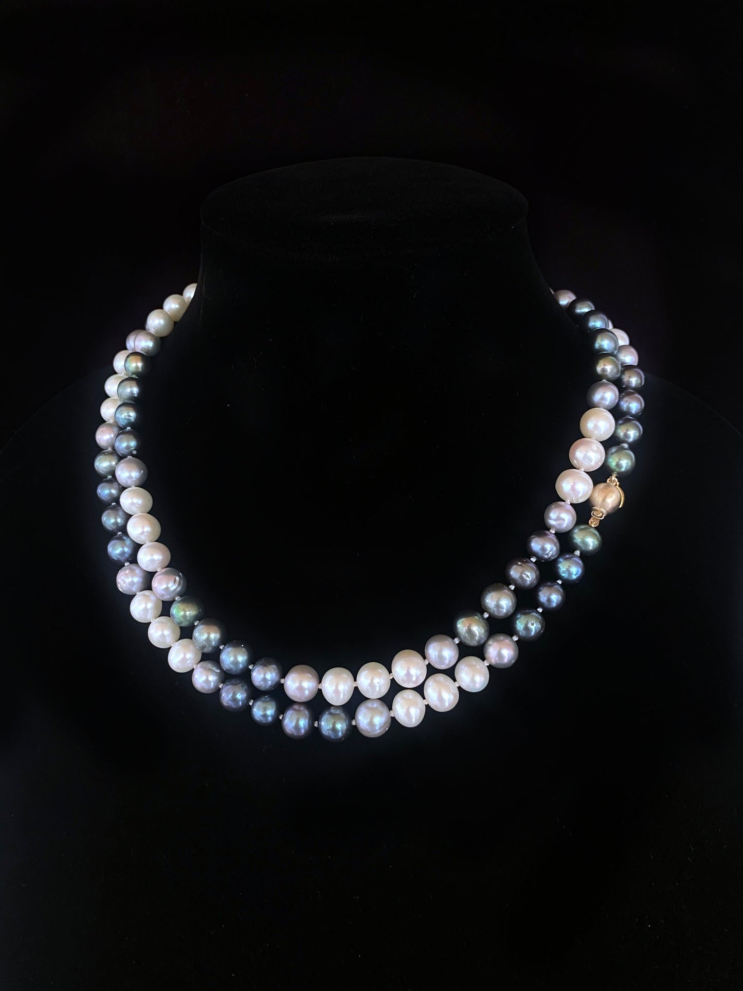 Ombre Pearl Strung Necklace with 14k Yellow Gold