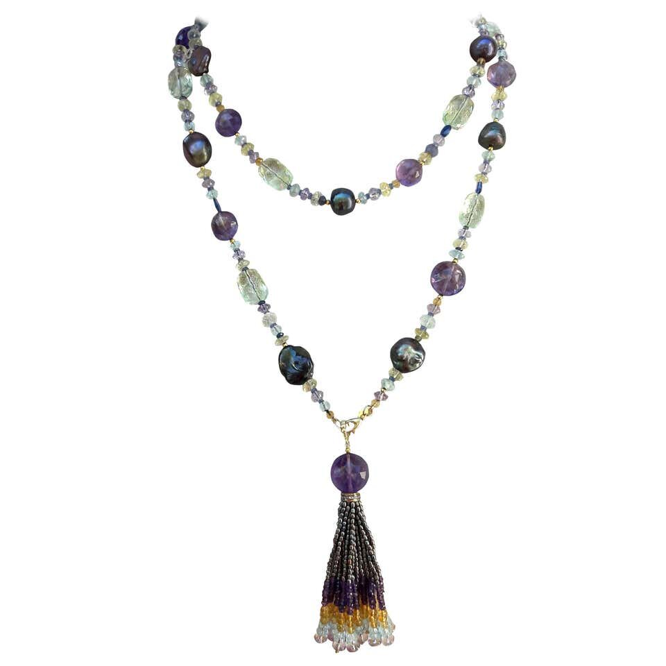 Black Pearl Sautoir with Semi-Precious Beads, gold parts and tassel