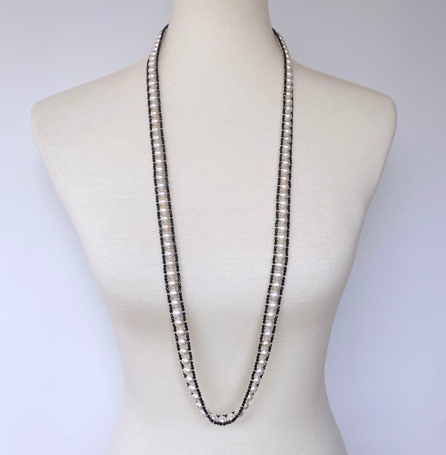 Pearl and Black Spinel Satuoir and Tassel with 14k Yellow Gold