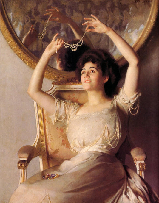 What Is Pearl Weaving? How Marina J.’s Signature Technique Differs from Traditional Pearl Stringing