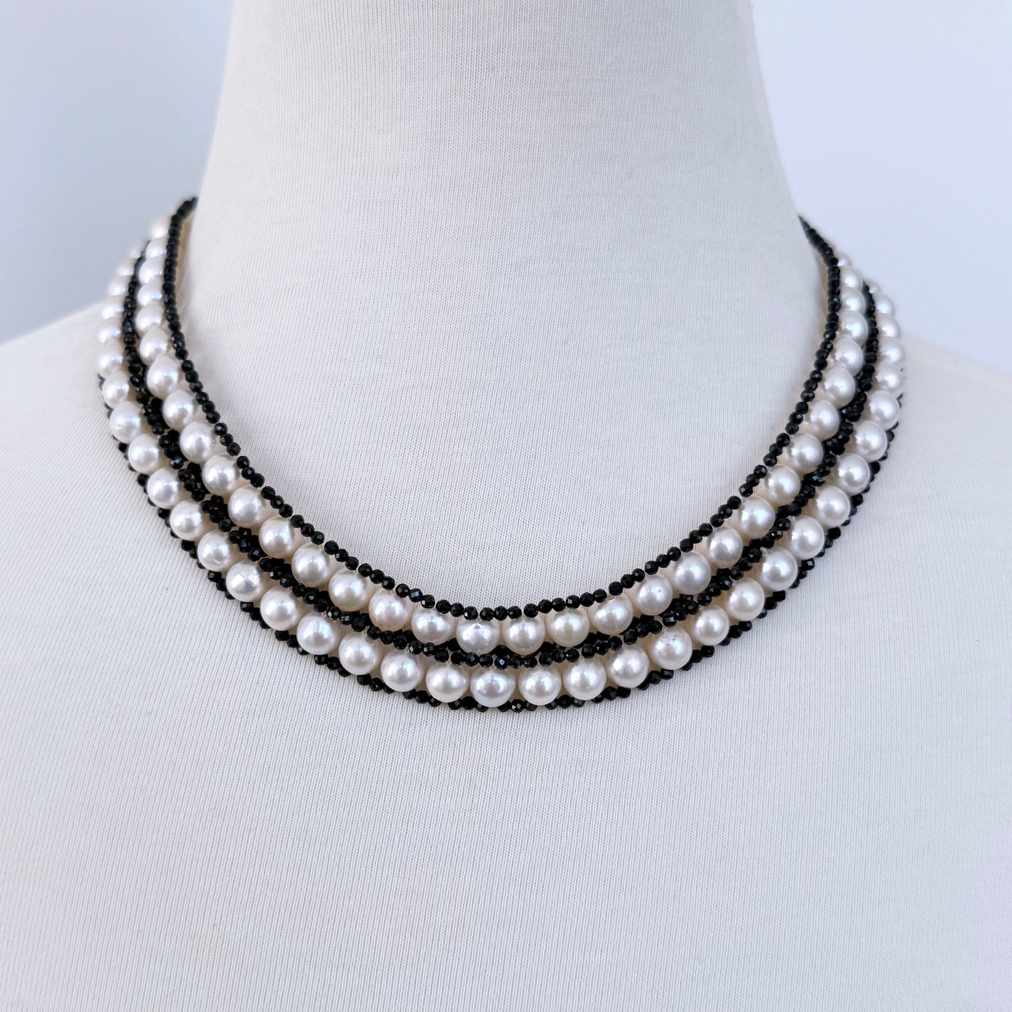 Pearl and Black Spinel Satuoir and Tassel with 14k Yellow Gold