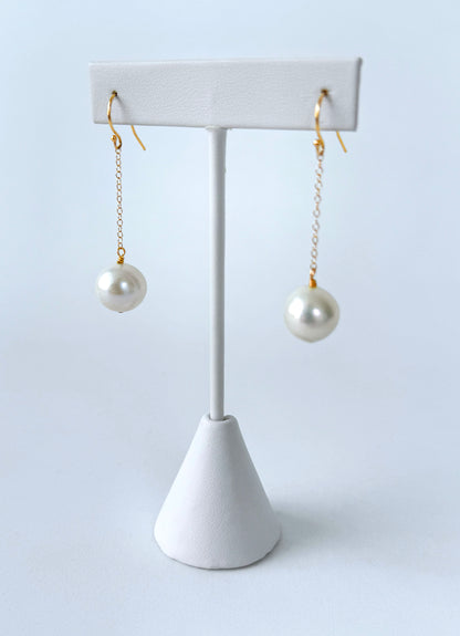 Earring with solid 14k Yellow Gold Chain & Hook