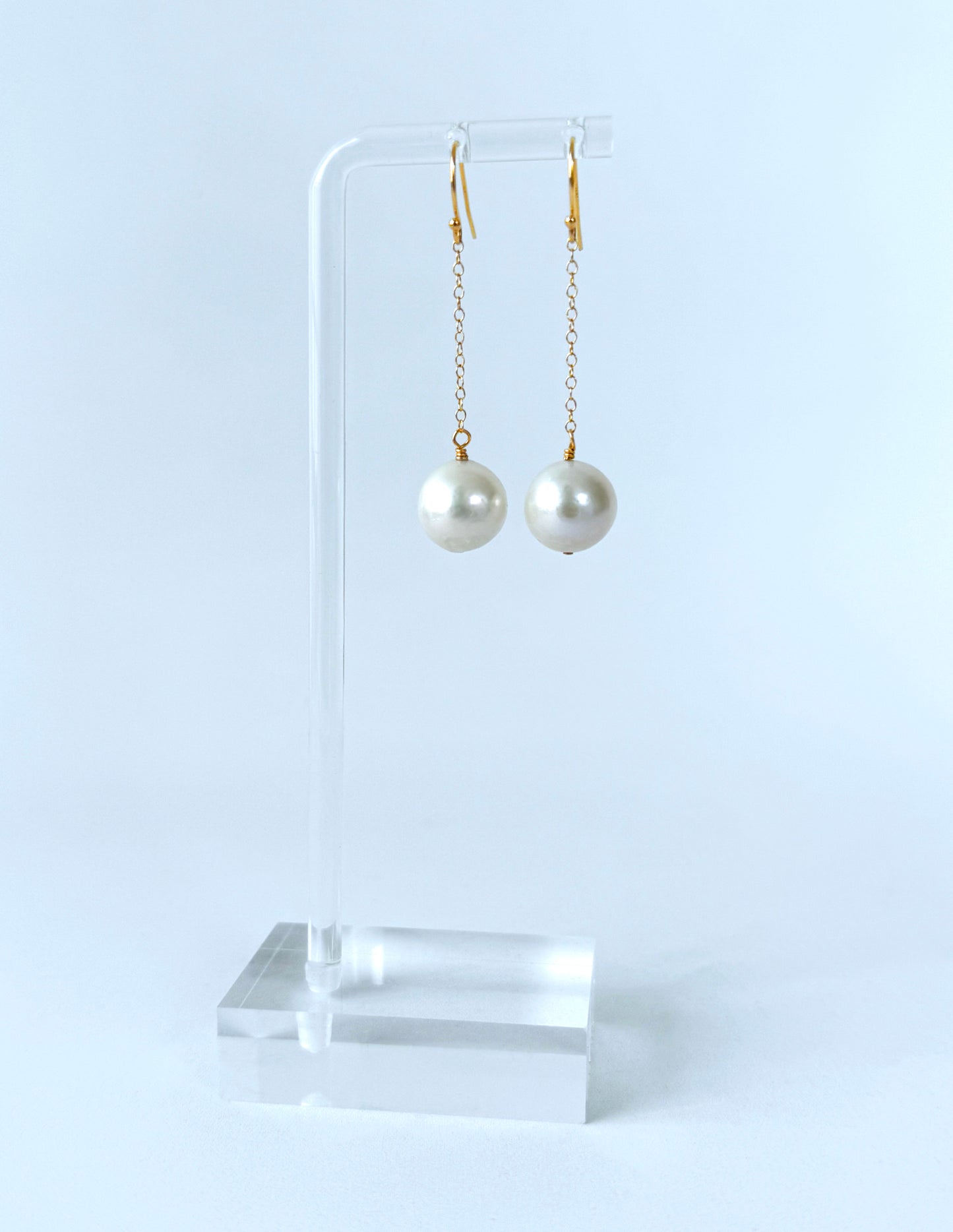 Earring with solid 14k Yellow Gold Chain & Hook