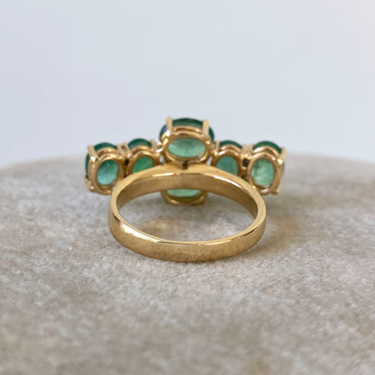 Vintage Emerald & Solid 14k Yellow Gold Ring