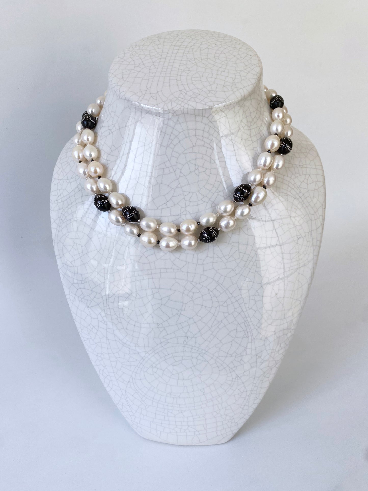 Pearl, Solid White Gold & Worry Bead Sautoir