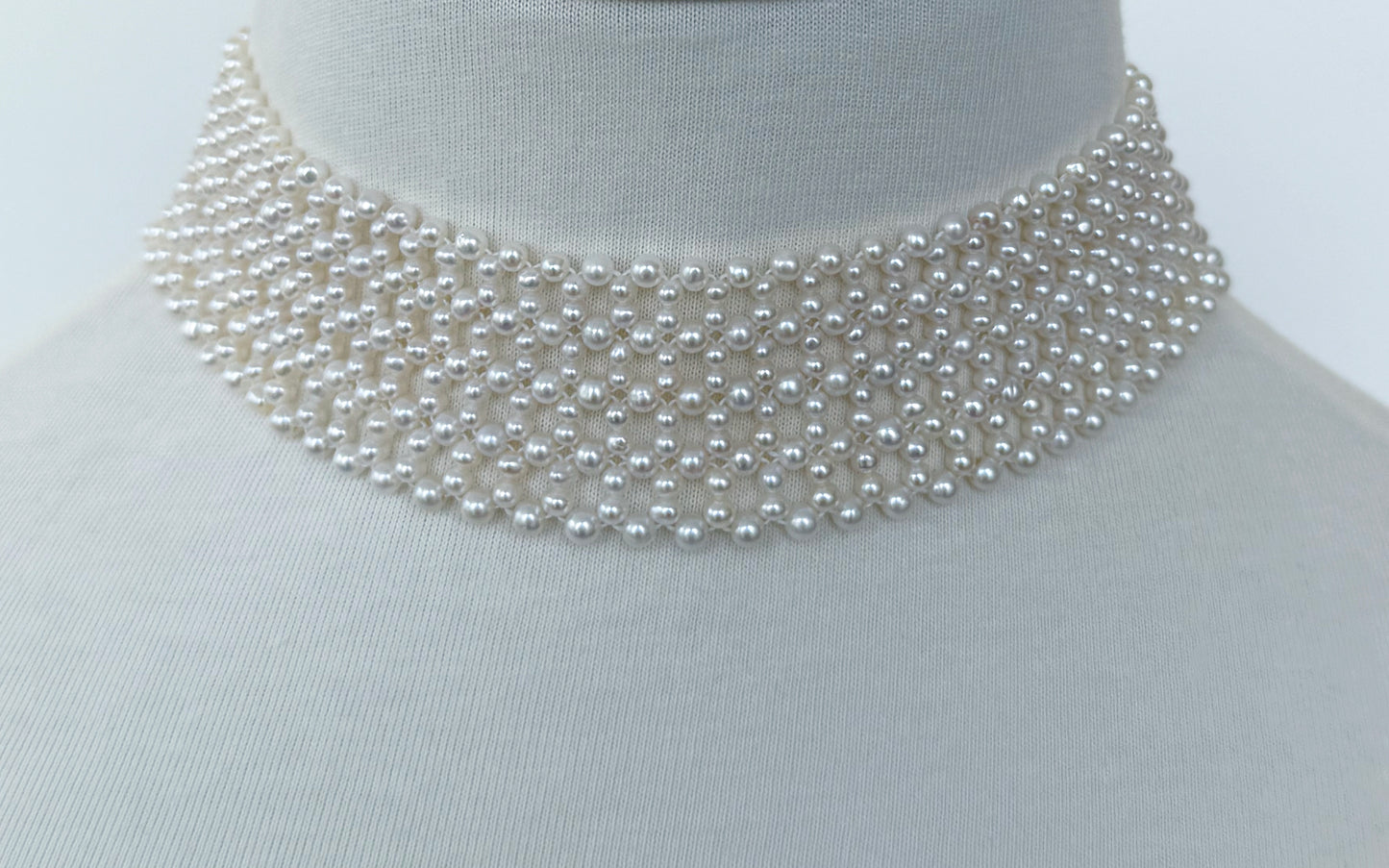Lace Woven Pearl Choker with Adjustable Rhodium Clasp