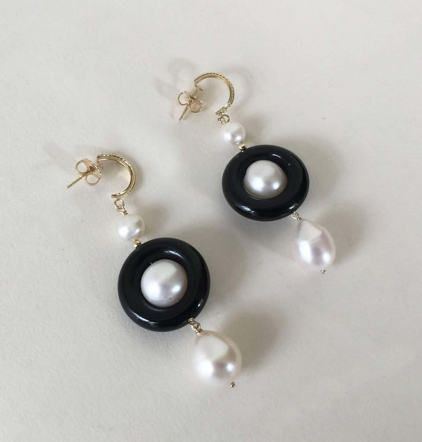 Pearl and Onyx Earrings with 14 Karat Yellow Gold Stud