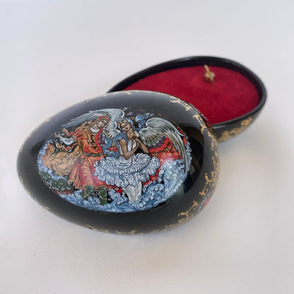 Vintage Rare Palekh Porcelain Swan Lake Music Box / Egg with Gold