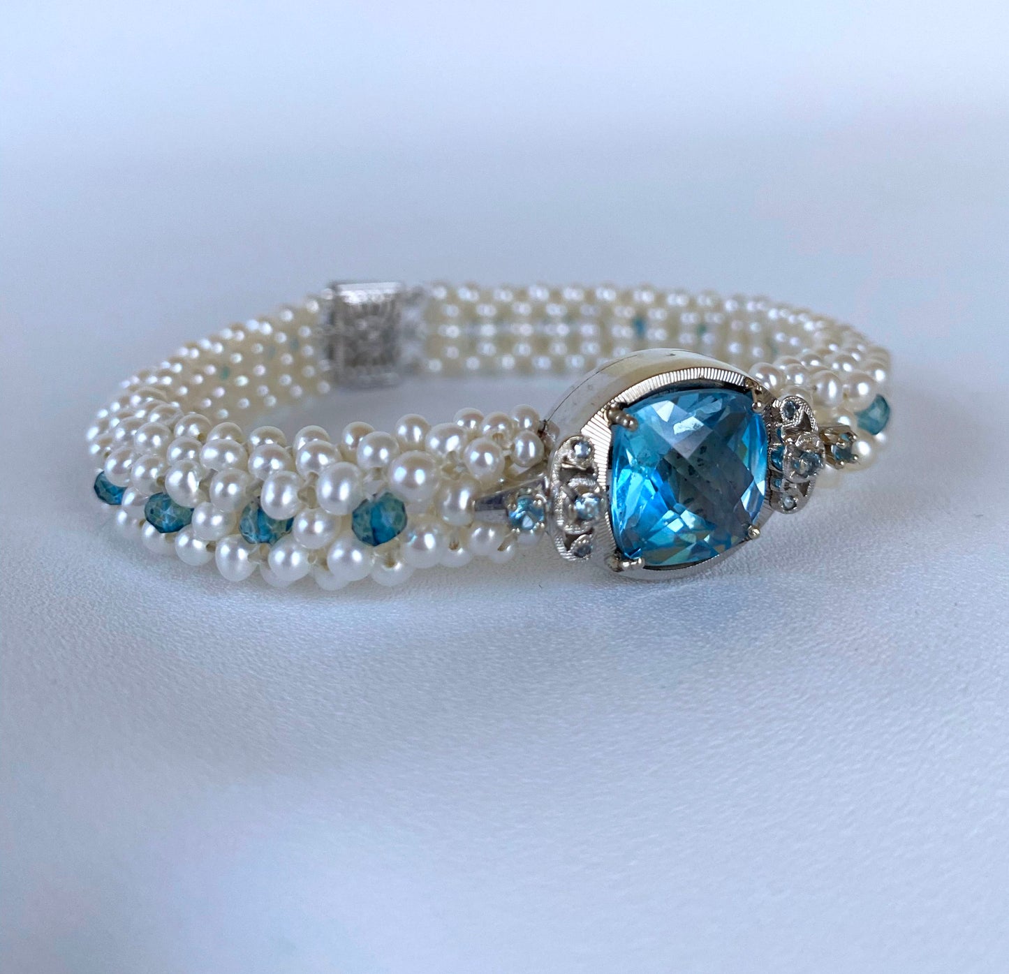 Pearl & London Blue Topaz Bracelet with 14k White Gold