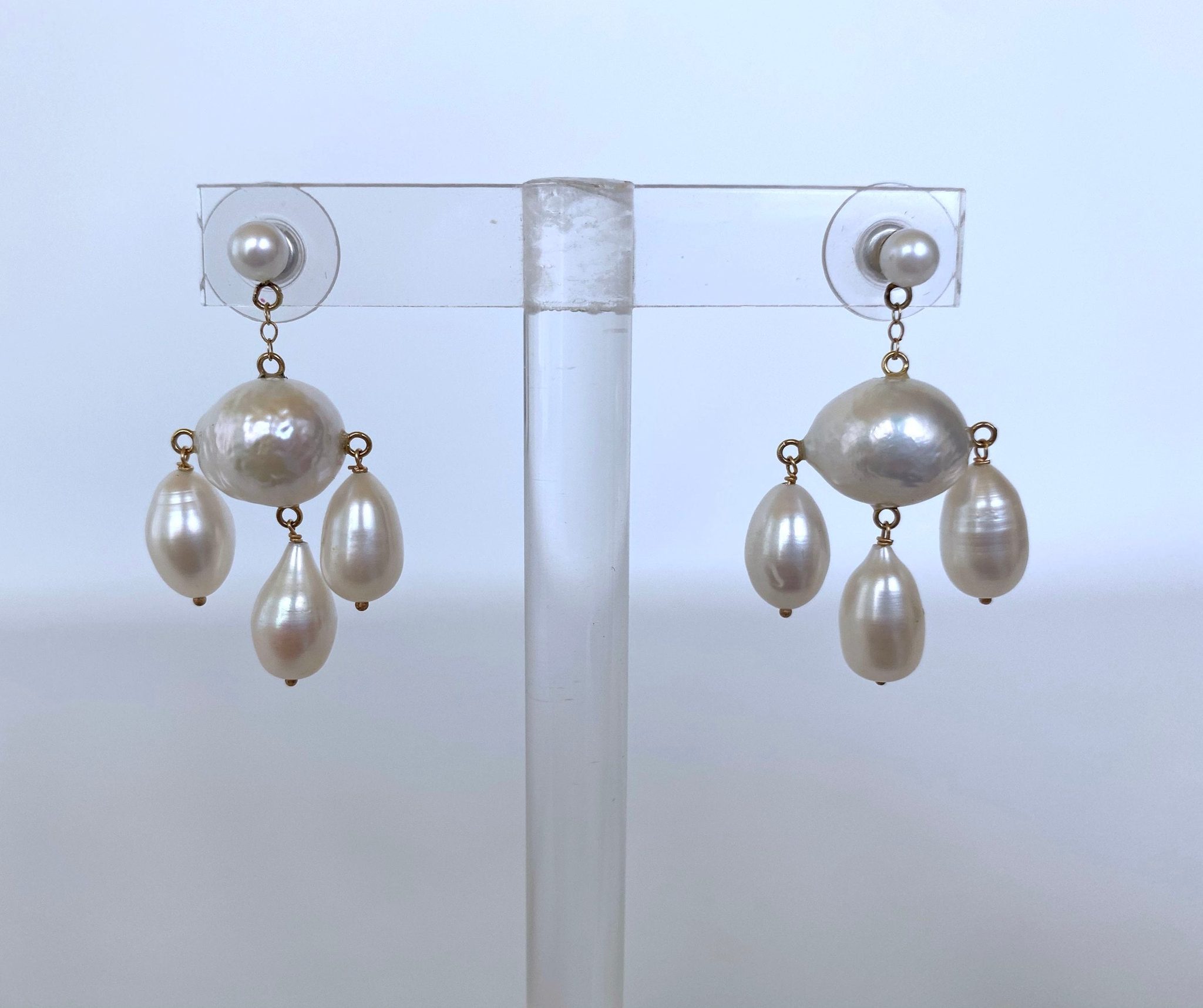 Baroque Pearl Chandelier Earrings with 14K Yellow Gold - Image 3