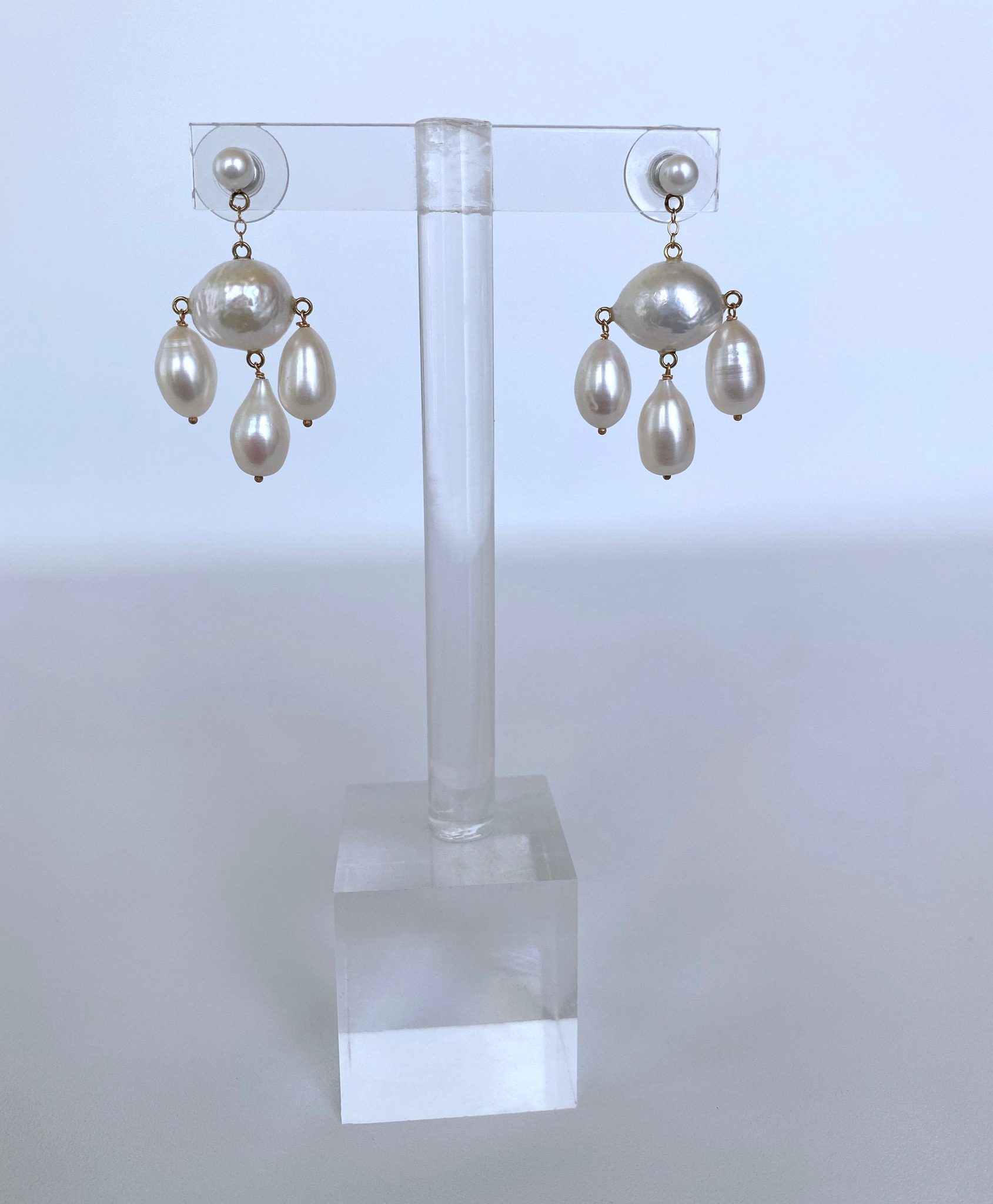 Baroque Pearl Chandelier Earrings with 14K Yellow Gold - Image 4