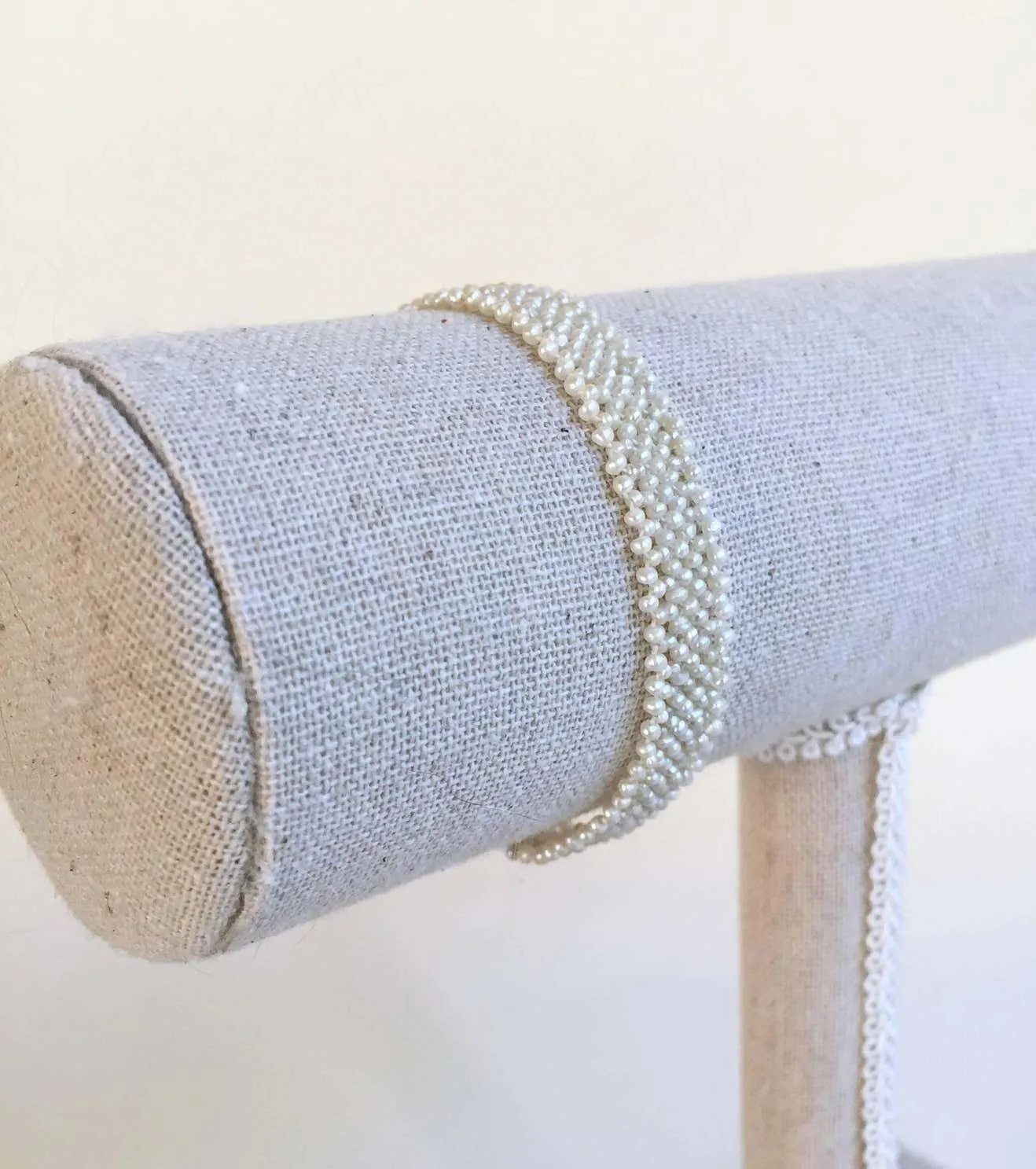 Woven Seed Pearl Bracelet with Vintage Gold clasp - Image 5