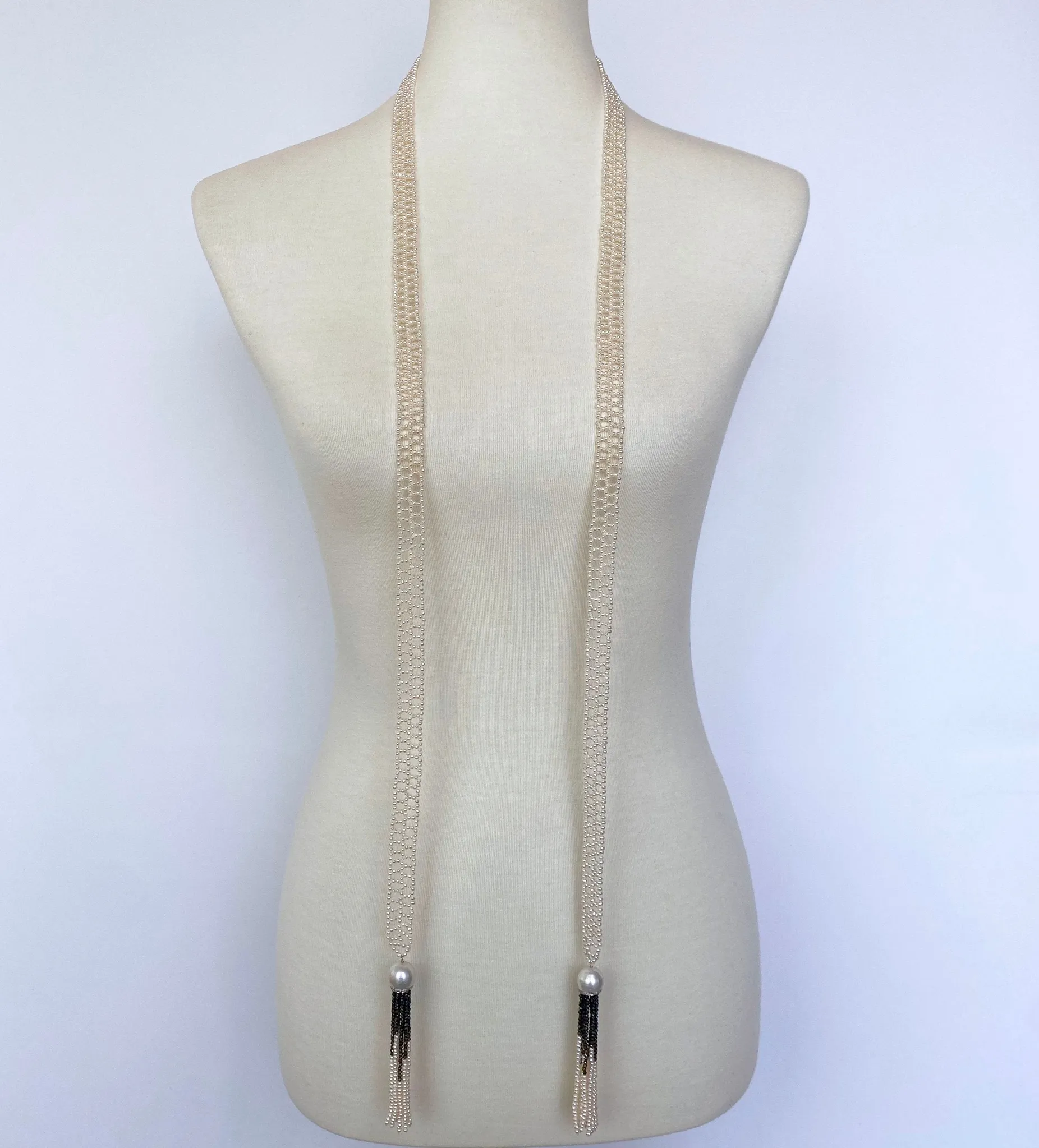 Woven Seed Pearl Sautoir with Black Onyx & 14k Yellow Gold - Image 3