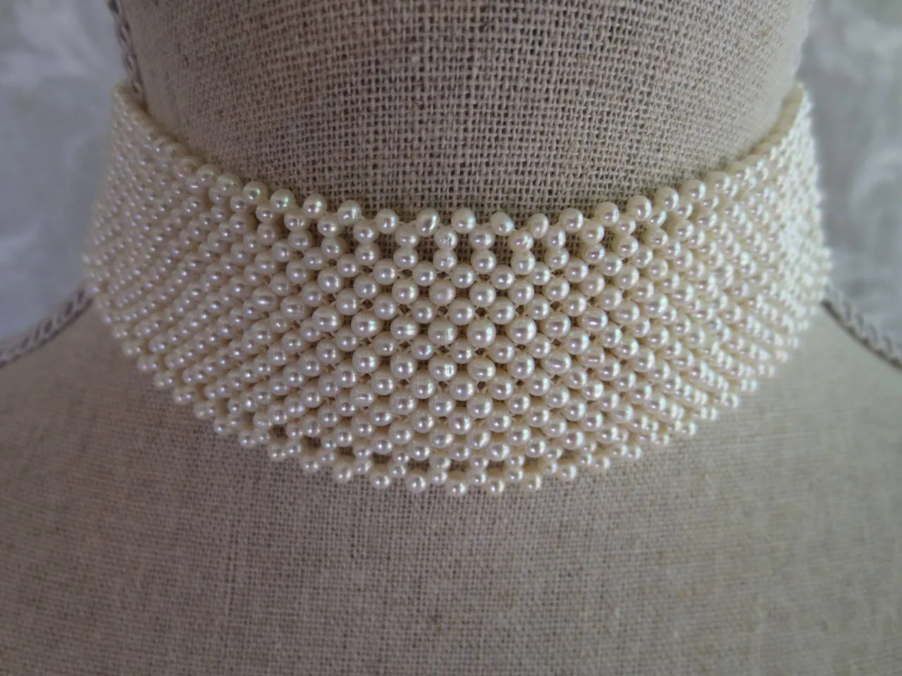 Woven White Pearl Choker Necklace with 14 k Yellow Gold Clasp - Image 3